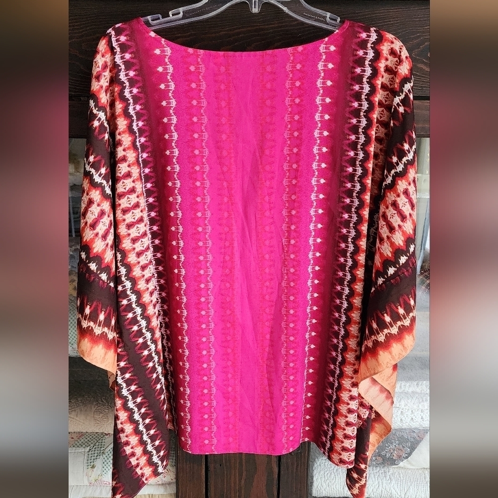 Bob Mackie Pink and Orange Artistic Top - Picture 4 of 4